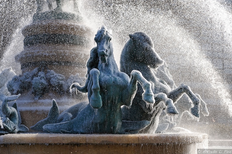 The fountain "Le quatre parties du monde" in Paris